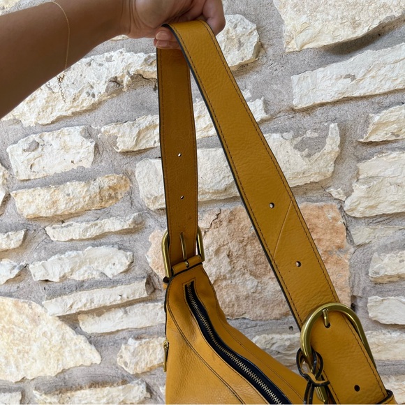 New Fossil Hannah Hobo Amber Gold Leather Bag - Picture 14 of 16